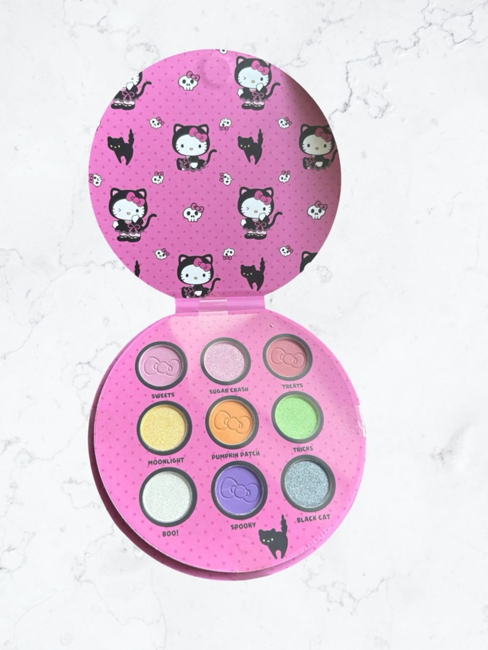Hello Kitty Pink 9-Color Eyeshadow Palette — Pastel & Shimmer Mix